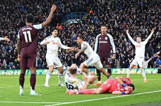 Lukas Nmecha of Leeds United celebrates after scoring the team s first goal Leeds United v Aston Villa, Premier League, Football, Elland Road, Leeds, UK - 23 Nov 2025Leeds Elland Road United Kingdom EDITORIAL USE ONLY No use with unauthorised audio, video, data, fixture lists, club league logos or live services. Online in-match use limited to 120 images, no video emulation. No use in betting, games or single club league player publications.  Copyright: xAnnaxGowthorpe Shutterstockx 15860945ad