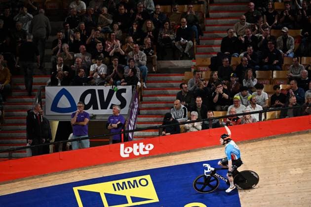 Dutch Yoeri Havik celebrates during the last day of the Zesdaagse Vlaanderen-Gent six-day indoor Track cycling, Rad, Radsport, Bahnrad, Bahn event at the indoor cycling arena t Kuipke, Sunday 23 November 2025, in Gent. MAARTENxSTRAETEMANS  x143647866x