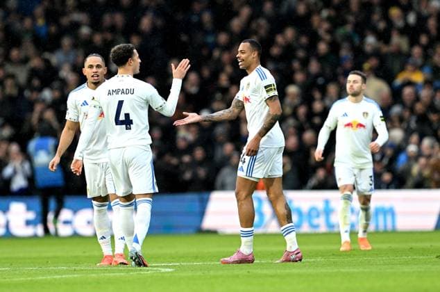 Lukas Nmecha of Leeds United celebrates after scoring the team s first goal Leeds United v Aston Villa, Premier League, Football, Elland Road, Leeds, UK - 23 Nov 2025Leeds Elland Road United Kingdom EDITORIAL USE ONLY No use with unauthorised audio, video, data, fixture lists, club league logos or live services. Online in-match use limited to 120 images, no video emulation. No use in betting, games or single club league player publications.  Copyright: xAnnaxGowthorpe Shutterstockx 15860945af