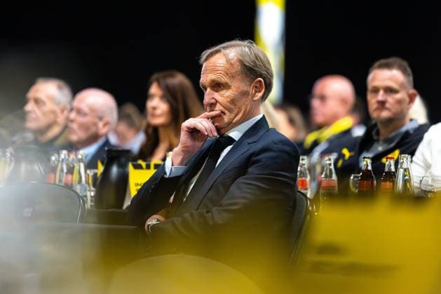 23 11 2025, Football, Season 2025 2026, 1 Bundesliga, General Meeting Borussia Dortmund, Chairman of the Management Hans Joachim Watzke Borussia Dortmund says goodbye to his office, Dortmund Messe Wetsfalenhalle NRW Germany xRHR PHOTO DEx Copyright: DennisxEwert RHR-FOTOx RHR-FOTO DE