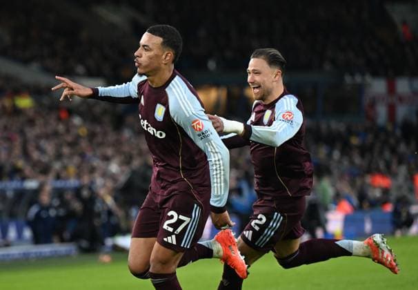 Morgan Rogers of Aston Villa celebrates after scoring the team s second goal Leeds United v Aston Villa, Premier League, Football, Elland Road, Leeds, UK - 23 Nov 2025Leeds Elland Road United Kingdom EDITORIAL USE ONLY No use with unauthorised audio, video, data, fixture lists, club league logos or live services. Online in-match use limited to 120 images, no video emulation. No use in betting, games or single club league player publications. Copyright: xAnnaxGowthorpe Shutterstockx 15860945bd