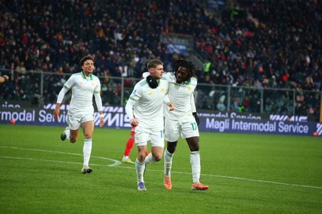 Roma Evan Ferguson esultansza. goal 0 - 2 during the Serie A soccer match between Cremonese and Roma at the Giovanni Zini in Cremona, north west Italy - Domenica, 23 Novembre 2025. - Soccer .  Copyright: xAlbertoxMariani LaPressex