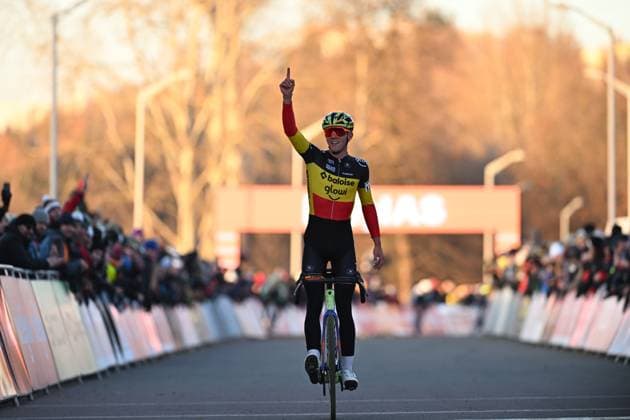 Belgian Thibau Nys celebrates as he crosses the finish line to win alone the men elite race at the World Cup cyclocross cycling event in Tabor, Czech Republic, stage 1 (out of 12) of the UCI World Cup cyclocross competition, Sunday 23 November 2025. DAVIDxPINTENS  x143651378x