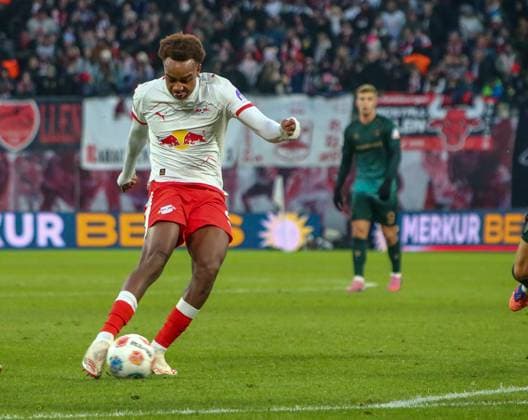 Germany Soccer Bundesliga 2025 26, 11 Matchday RB Leipzig vs SV Werder Bremen Red Bull Arena Stadion Leipzig Assan OuÃ draogo Assan Ouedraogo RB Leipzig, 20 Leipzig Copyright: xAymanxAlahmedx