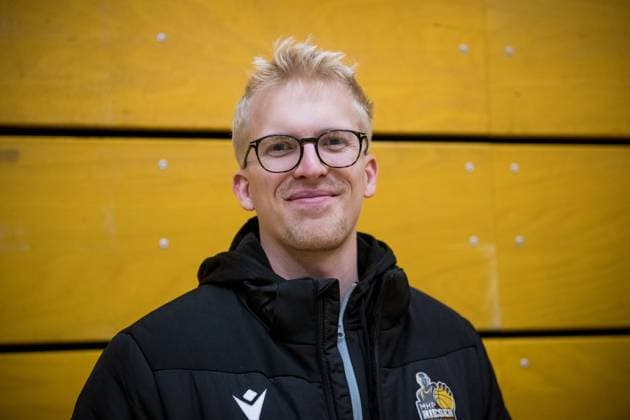 Johs Andersen MHP RIESEN Ludwigsburg, Co Coach GER, Porsche BBA Ludwigsburg CATL Basketball Loewen Erfurt, 2 Barmer Basketball Bundesliga, ProB Sued, Season 2025 2026, 23 11 2025 GER, Porsche BBA Ludwigsburg CATL Basketball Loewen Erfurt, 2 Barmer Basketball Bundesliga, ProB Sued, Season 2025 2026, 23 11 2025 Ludwigsburg Copyright: xSandyxDinkelackerx EP_EER