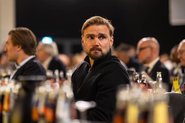 23 11 2025, Football, Season 2025 2026, 1 Bundesliga, General Meeting Borussia Dortmund, Marcel Schmelzer Borussia Dortmund , Dortmund Messe Wetsfalenhalle NRW Germany xRHR PHOTO DEx Copyright: DennisxEwert RHR-FOTOx RHR-FOTO DE