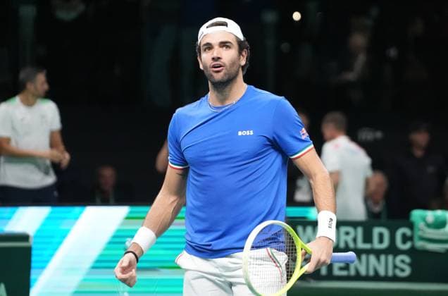 November 23, 2025, Bologna, Bretagne, Italy: Matteo Berrettini of Italia during Davis Cup 2025, Final 8, Tennis event on 23November 2025 in Bologna, Italy - Photo Bologna Italy - ZUMAl193 20251123_zsp_l193_016 Copyright: xLaurentxLairysx