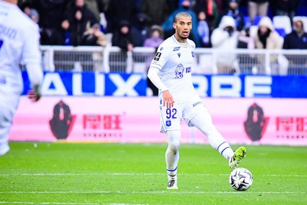 FOOTBALL : AJ Auxerre vs OL - Ligue 1 McDonalds - JournÃ e 13 - 23 11 2025 Clement Akpa (AJ Auxerre) AuxerreFrance  Copyright: xBaptistexAutissierx