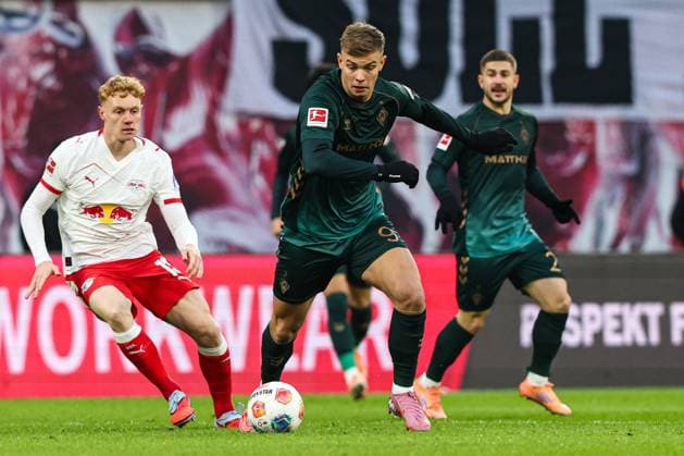 Keke Topp Werder Bremen,9 vs Nicolas Seiwald RB Leipzig,13 1 Soccer Bundesliga Season 2025 2026 Point Match RB Leipzig vs Werder Bremen at the Red Bull Arena in Leipzig Action,Soccer,Germany,Man,Men,23 11 2025
