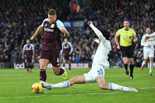Ross Barkley of Aston Villa is fouled by Pascal Struijk of Leeds United resulting in a free kick leading to Aston Villa s second goal Leeds United v Aston Villa, Premier League, Football, Elland Road, Leeds, UK - 23 Nov 2025Leeds Elland Road United Kingdom EDITORIAL USE ONLY No use with unauthorised audio, video, data, fixture lists, club league logos or live services. Online in-match use limited to 120 images, no video emulation. No use in betting, games or single club league player publications. Copyright: xAnnaxGowthorpe Shutterstockx 15860945bp