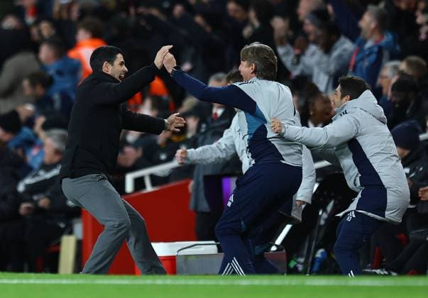 Mikel Arteta manager of Arsenal celebrates 2nd goal Arsenal v Tottenham Hotspur, Premier League, Football, Emirates Stadium, London, UK - 23 Nov 2025London Emirates Stadium United Kingdom EDITORIAL USE ONLY No use with unauthorised audio, video, data, fixture lists, club league logos or live services. Online in-match use limited to 120 images, no video emulation. No use in betting, games or single club league player publications. Copyright: xMichaelxZemanek Shutterstockx 15860967j