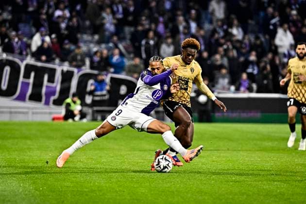 FOOTBALL : Toulouse vs Angers - 13eme Journee de Ligue 1 McDonald S - Toulouse - 23 11 2025 Frank Magri (tfc) Toulouse  Copyright: xThierryxBretonx