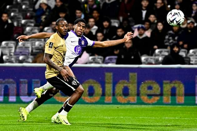 FOOTBALL : Toulouse vs Angers - 13eme Journee de Ligue 1 McDonald S - Toulouse - 23 11 2025 Dayann Methalie (tfc) Toulouse  Copyright: xThierryxBretonx