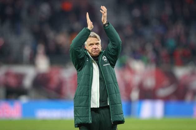 23 11 2025, xtgx, Soccer 1 Bundesliga RB Leipzig SV Werder Bremen emspor, v l Horst Steffen Bremen, coach thanks the fans DFL DFB REGULATIONS PROHIBIT ANY USE OF PHOTOGRAPHS as IMAGE SEQUENCES and or QUASI VIDEO Leipzig