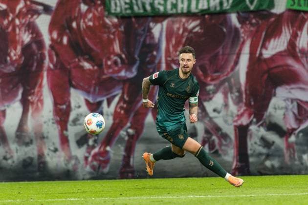 GER, Bundesliga, RB Leipzig SV Werder Bremen 23 11 2025, Red Bull Arena, Leipzig, GER, Bundesliga, RB Leipzig SV Werder Bremen Marco Friedl SV Werder Bremen 32 Single Action Action Â nordphotoxGmbHxx xAlexanderxTrienitz nph00051