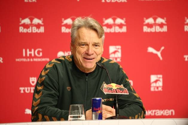 Germany Bundesliga 2025 26, 11 Matchday RB Leipzig vs SV Werder Bremen Red Bull Arena Stadion Leipzig Coachs press conference Horst Steffen Coach SV Werder Bremen Leipzig Copyright: xAymanxAlahmedx