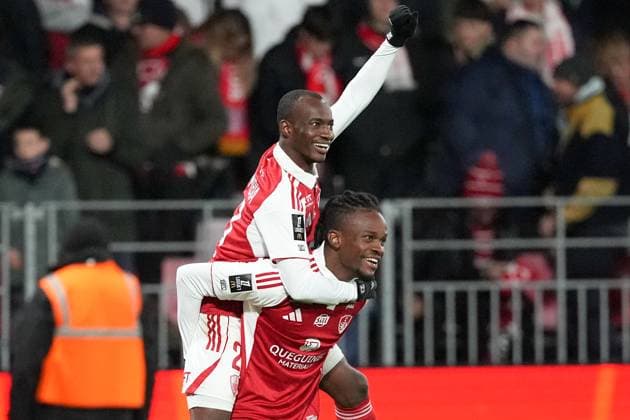 Stade Brestois 29 v FC Metz - Ligue 1 McDonald s 2025 2026 27 Daouda GUINDO (sb29) - 23 Kamory DOUMBIA (sb29) during the Ligue 1 McDonald s match between Brest and Metz at Stade Francis Le Ble on November 23, 2025 in Brest, France. Brest France  Copyright: xFEPx 776348209