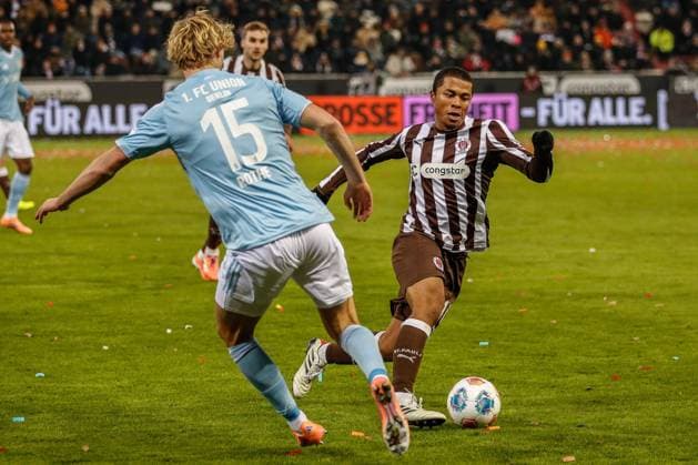 Joel Chima Fujita Pauli 15 Tom Rothe Union Germany , Hamburg , Millerntorstadion , Football , 1 Bundesliga , FC St Pauli 1 FC Union Berlin