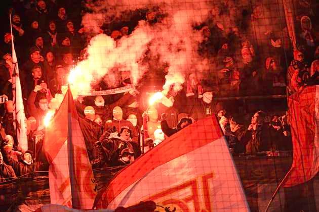 GER 1 FBL, FC St Pauli vs 1 FC Union Berlin 23 11 2025, Millerntorstadion, Hamburg, GER 1 FBL, FC St Pauli vs 1 FC Union Berlin in the picture feature the Berlin fans use pyrotechnics nordphotoxGmbH xWitke nph00002