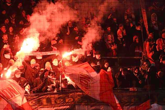 GER 1 FBL, FC St Pauli vs 1 FC Union Berlin 23 11 2025, Millerntorstadion, Hamburg, GER 1 FBL, FC St Pauli vs 1 FC Union Berlin in the picture feature the Berlin fans use pyrotechnics nordphotoxGmbH xWitke nph00002
