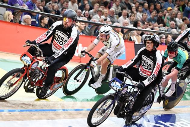 Belgian Fabio Van Den Bossche pictured in action during the last day of the Zesdaagse Vlaanderen-Gent six-day indoor Track cycling, Rad, Radsport, Bahnrad, Bahn event at the indoor cycling arena t Kuipke, Sunday 23 November 2025, in Gent. MAARTENxSTRAETEMANS  x143659723x