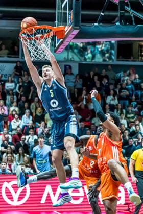 Chemnitz, Germany 23 November 2025 1 BBL 2025 2026 Niners Chemnitz vs Alba Berlin In the picture Copyright: xFotostandx xNachtigallx