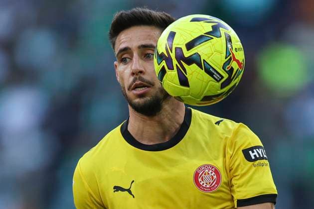 ESP: Real Betis - Girona FC. La Liga EA Sports. Date 13 Alex Moreno of Girona FC during the La Liga EA Sports match between Real Betis and Girona FC played at La Cartuja Stadium on November 23, 2025 in Sevilla, Spain. kpng Copyright: xAntonioxPozox xPRESSINx AP_251123_BET_GIR_037