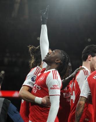 Football - 2025 2026 Premier League - Arsenal vs Tottenham Hotspur - Emirates Stadium - 23rd November 2025. Eberechi Eze of Arsenal celebrates scoring goal no 3 at the Emirates stadium COLORSPORT Andrew Cowie 
