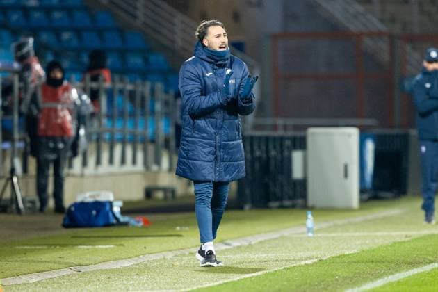 23 11 2025, xkwix, Football, Regionalliga West, VfL Bochum 1848 U21 FC Gütersloh, Vonovia Ruhrstadion Motivation of Julian Hesse Coach FC Gütersloh NRW Germany