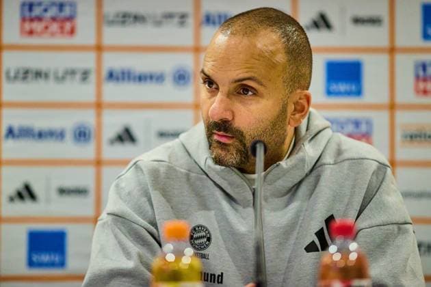 T J Parker FC Bayern, Assistant Coach at the press conference, PK GER, ratiopharm ulm vs FC Bayern, Basketball, Matchday 8, EasyCredit Bundesliga, Season 2025 2026, 23 11 2025 GER, ratiopharm ulm vs FC Bayern, Basketball, Matchday 8, EasyCredit Bundesliga, Season 2025 2026, 23 11 2025 Neu Ulm Copyright: xEibner-Pressefoto GeraldxOelze-dexStoppanyx EP_ODS