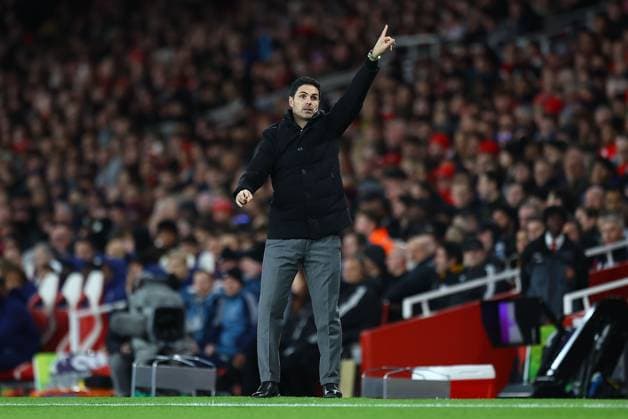 Mikel Arteta manager of Arsenal Arsenal v Tottenham Hotspur, Premier League, Football, Emirates Stadium, London, UK - 23 Nov 2025London Emirates Stadium United Kingdom EDITORIAL USE ONLY No use with unauthorised audio, video, data, fixture lists, club league logos or live services. Online in-match use limited to 120 images, no video emulation. No use in betting, games or single club league player publications.  Copyright: xMichaelxZemanek Shutterstockx 15860967bl