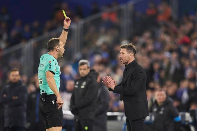 Diego Pablo Simeone, head coach Atletico de Madrid seen protesting to the referee s decision during the LaLiga EA Sports match between Getafe CF v AtlÃ tico Madrid at Coliseum on November 23, 2025 in Getafe, Spain Photo by Manu Reino DeFodi Images