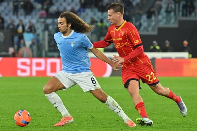 Soccer, serie A Enilive match, SS Lazio v Lecce Matteo Guendouzi of SS Lazio,Francesco Camarda of Lecce during the serie A Enilive match between SS Lazio v Lecce at olimpico stadium in Rome November 23rd, 2025 Imago-Images Emmefoto Copyright: xImago-Images Emmefotox