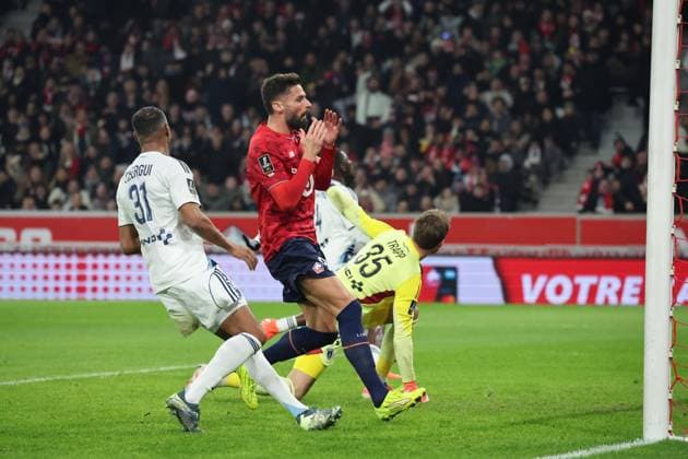 FOOTBALL : LOSC Lille vs Paris FC - Ligue 1 J13 - 23 11 2025 Olivier GIROUD (LOSC Lille) lors du match LOSC Lille vs Paris FC, Ligue 1 J13, Decathlon Arena stade Pierre Mauroy, le 23 novembre 2025 - photo Laurent Sanson PsnewZ  Copyright: xLaurentxSANSONx xPsnewZx