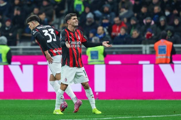 Christian Pulisic of AC Milan celebrates after scoring a goal during Serie A 2025 26 football match between FC Internazionale and AC Milan at San Siro Stadium in Milan  Copyright: xFabrizioxCarabelli IPAxSportx xipa-agency.netx xx IPA_68311456 IPA_Agency_IPA68311456