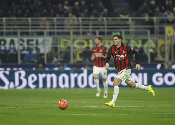 Christian Pulisic of AC Milan during the Italian Serie A, 2025 26 season, football match between Inter FC and AC Milan on 23 November 2025, at â?? Giuseppe Meazza stadium, San Siro, Milan, Italy. Photo Nderim KACELI  Copyright: xNderimxKaceli IPAxSportx xipa-agency.netx xx IPA_68311514 IPA_Agency_IPA68311514