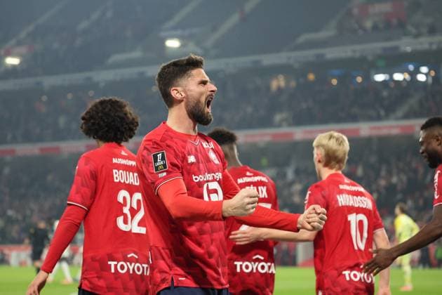FOOTBALL : LOSC Lille vs Paris FC - Ligue 1 J13 - 23 11 2025 Joie de Olivier GIROUD (LOSC Lille) lors du match LOSC Lille vs Paris FC, Ligue 1 J13, Decathlon Arena stade Pierre Mauroy, le 23 novembre 2025 - photo Laurent Sanson PsnewZ  Copyright: xLaurentxSANSONx xPsnewZx