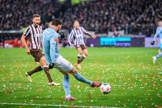 Soccer I Men I Season 2025 2026 I Bundesliga I 11 Matchday I FC St Pauli 1 FC Union Berlin I 23 11 2025 Oliver Burke 7, 1 FC Union Berlin Hamburg Millerntor Stadion Hamburg Germany Copyright: xLobecax xHenningxRohlfsx