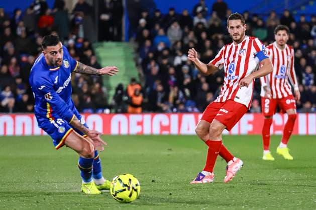 Spanish La Liga EA Sports soccer match Getafe vs Atletico Madrid at Coliseum stadium in Getafe, Madrid, Spain. 23 November 2025 900 Cordon Press  900 CordonxPress LOF - Getafe vs Atletico Madrid