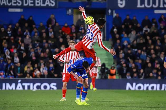Spanish La Liga EA Sports soccer match Getafe vs Atletico Madrid at Coliseum stadium in Getafe, Madrid, Spain. 23 November 2025 900 Cordon Press  900 CordonxPress LOF - Getafe vs Atletico Madrid