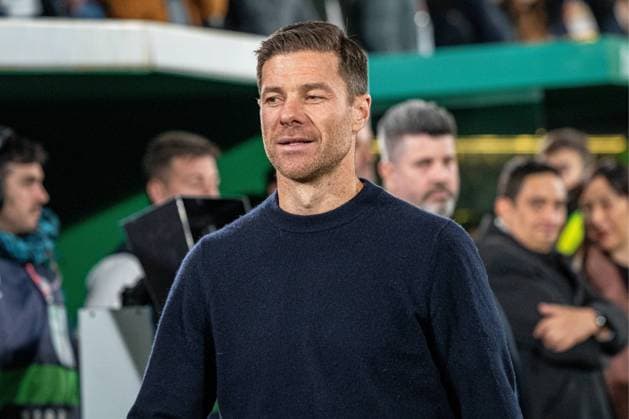 Spanish La Liga EA Sports soccer match Elche vs Real Madrid at Manuel martinez Valero stadium in Elche, Alicante, Spain. 23 november 2025 Xavi Alonso 900 Cordon Press  900 CordonxPress LOF - Elche vs Real Madrid