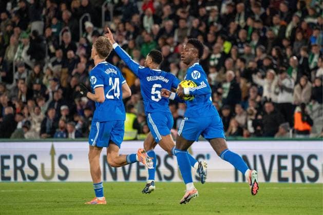 Spanish La Liga EA Sports soccer match Elche vs Real Madrid at Manuel martinez Valero stadium in Elche, Alicante, Spain. 23 november 2025 Jude Bellingham, Vinicius Jr and huijsen celebrates a goal 900 Cordon Press  900 CordonxPress LOF - Elche vs Real Madrid