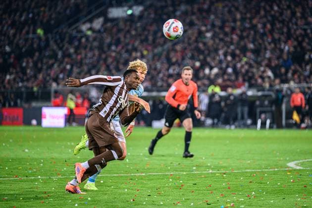 Soccer I Men I Season 2025 2026 I Bundesliga I 11 Matchday I FC St Pauli 1 FC Union Berlin I 23 11 2025 Abdoulie Ceesay 9, FC St Pauli , Leopold Querfeld 14, 1 FC Union Berlin Hamburg Millerntor Stadion Hamburg Germany Copyright: xLobecax xHenningxRohlfsx