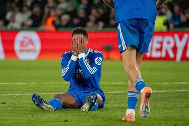 Spanish La Liga EA Sports soccer match Elche vs Real Madrid at Manuel martinez Valero stadium in Elche, Alicante, Spain. 23 november 2025 Jude Bellingham 900 Cordon Press  900 CordonxPress LOF - Elche vs Real Madrid