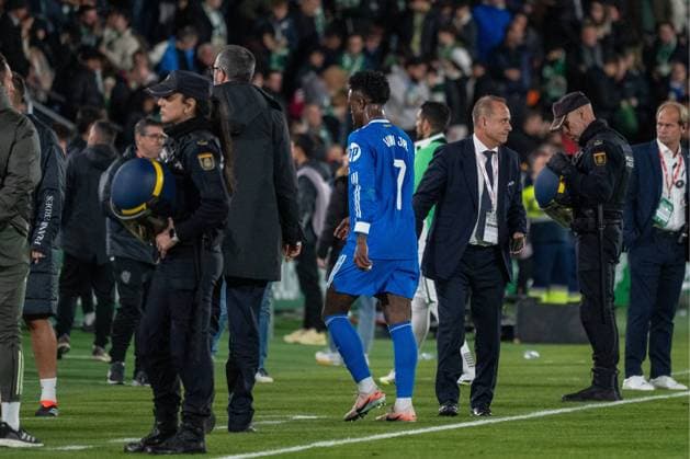 Spanish La Liga EA Sports soccer match Elche vs Real Madrid at Manuel martinez Valero stadium in Elche, Alicante, Spain. 23 november 2025 Vinicius Jr 900 Cordon Press  900 CordonxPress LOF - Elche vs Real Madrid