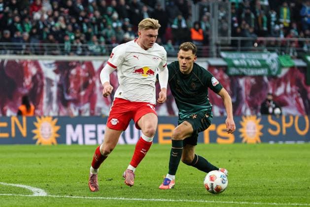 Conrad Harder RB Leipzig,11 vs Senne Lynen Werder Bremen,14 1 Soccer Bundesliga Season 2025 2026 Point Match RB Leipzig vs Werder Bremen at the Red Bull Arena in Leipzig Action,Soccer,Germany,Man,Men,23 11 2025