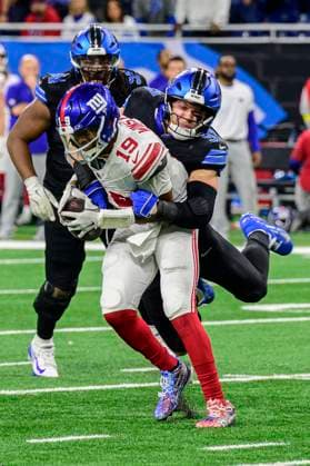 DETROIT, MI - NOVEMBER 23: Detroit Lions Defensive End Aidan Hutchinson (97) sacks New York Giants Quarterback Jameis Winston (19) to end the game in overtime during the game between New York Giants and Detroit Lions on November 23, 2025 at Ford Field in Detroit, MI ( CSM) Detroit United States - ZUMAc04_ 20251123_zma_c04_250 Copyright: xAllanxDranbergx