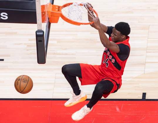 (251124) -- TORONTO, Nov. 24, 2025 -- Ja Kobe Walter of Toronto Raptors dunks during the 2025-2026 NBA, Basketball Herren, USA regular season game between Toronto Raptors and Brooklyn Nets in Toronto, Canada, on Nov. 23, 2025. (Photo by Xinhua) (SP)CANADA-TORONTO-BASKETBALL-NBA-NETS VS RAPTORS ZouxZheng 