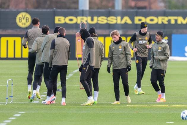 24 11 2025, Football, Season 2025 2026, UCL, Final training Borussia Dortmund, f l Cole Campbell Borussia Dortmund , Maximilian Beier Borussia Dortmund , Julien Duranville Borussia Dortmund , Dortmund Training ground BVB NRW Germany xRHR PHOTO DEx Copyright: DennisxEwert RHR-FOTOx RHR-FOTO DE