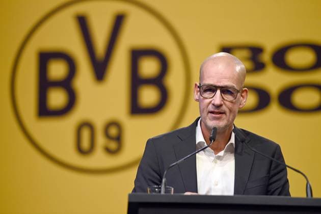 Carsten CRAMER, Member of the Executive Board, Annual General Meeting of Borussia Dortmund GmbH Co KGaA, Dortmund Westfalenhalle, 24 11 2025 oÂ